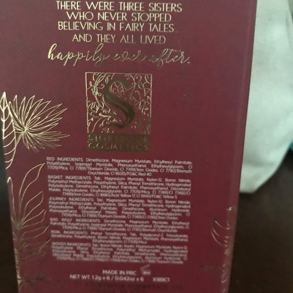 Eyeshadow - Picture 4 of 4